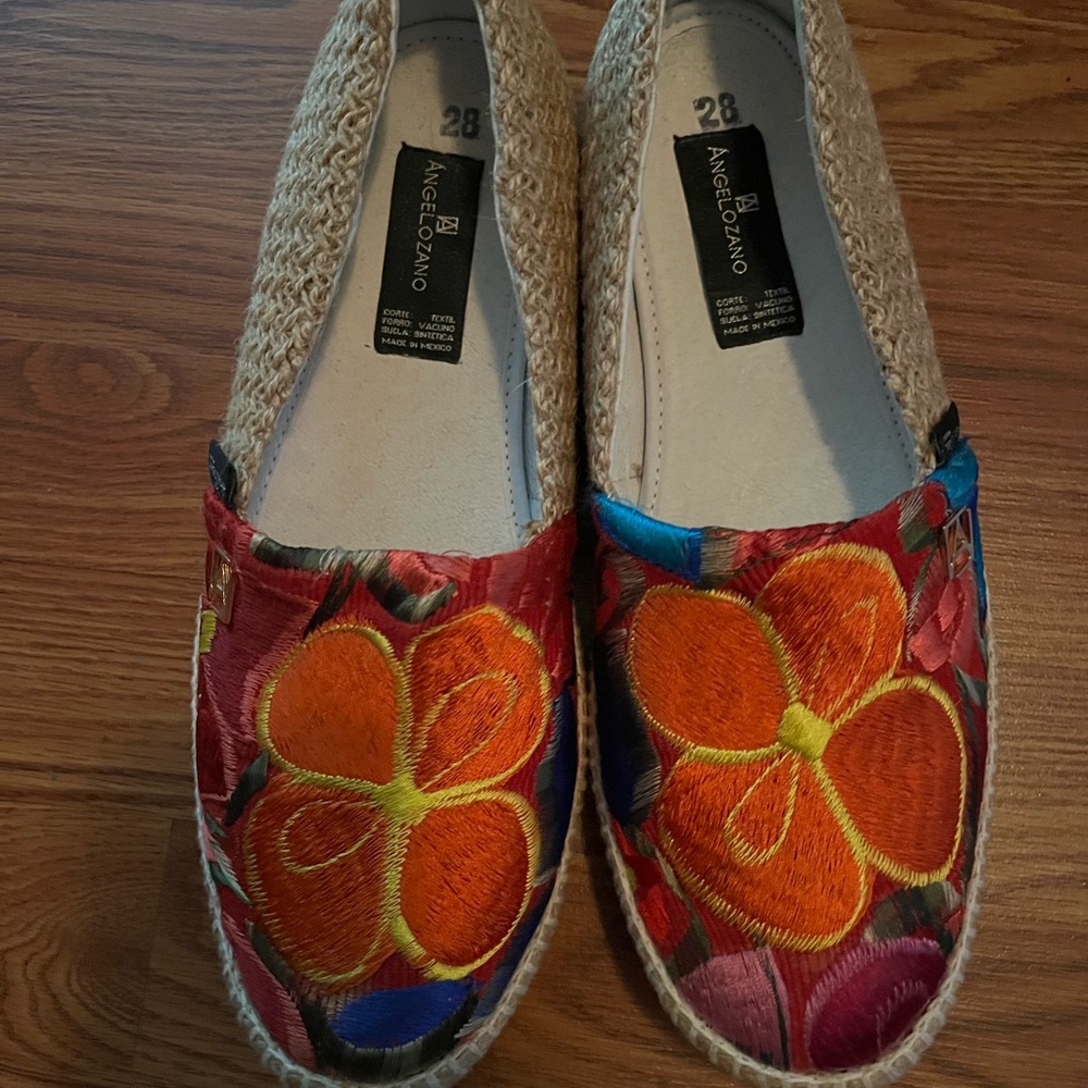 Women's Floral Espadrilles - Multicolor